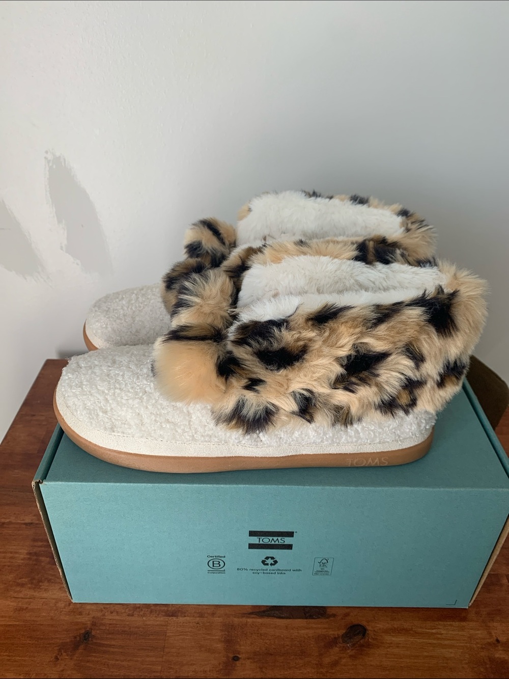 Toms Women’s White Celeste Ankle Boots With Faux Fur